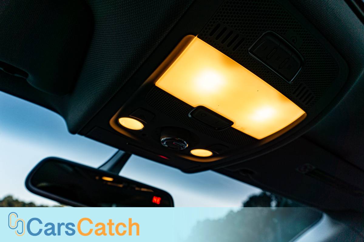 CARSCATCH - Used vehicle - Sedan AUDI A4 2011