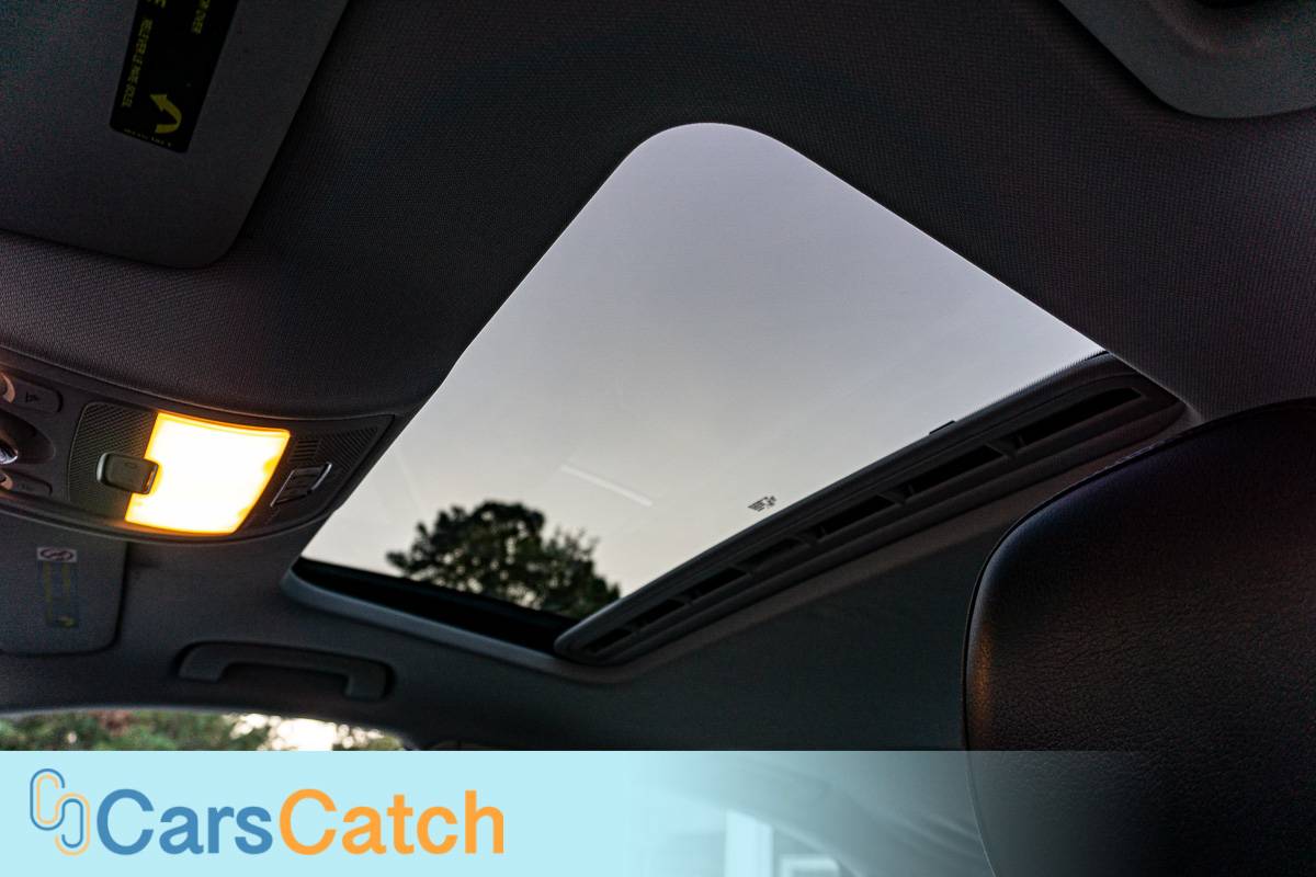 CARSCATCH - Used vehicle - Sedan AUDI A4 2011