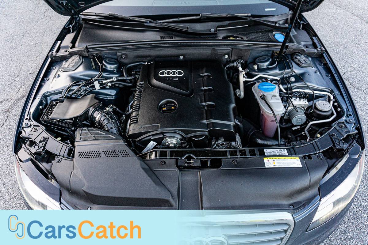CARSCATCH - Used vehicle - Sedan AUDI A4 2011