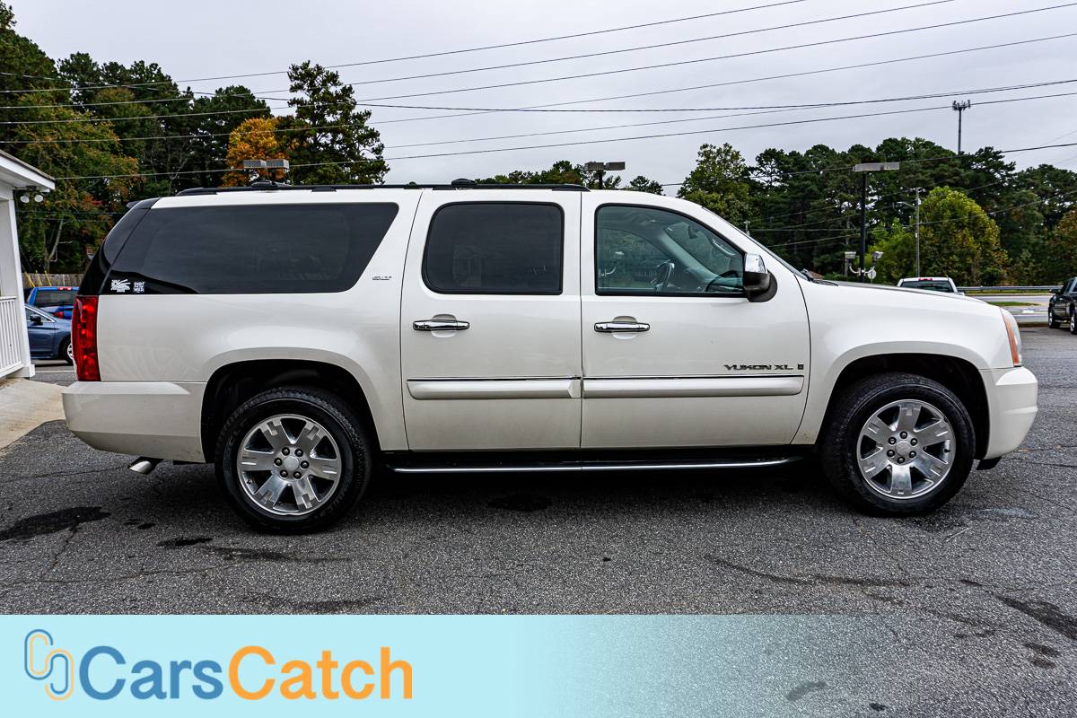 CARSCATCH - Used vehicle - SUV GMC YUKON XL 2008