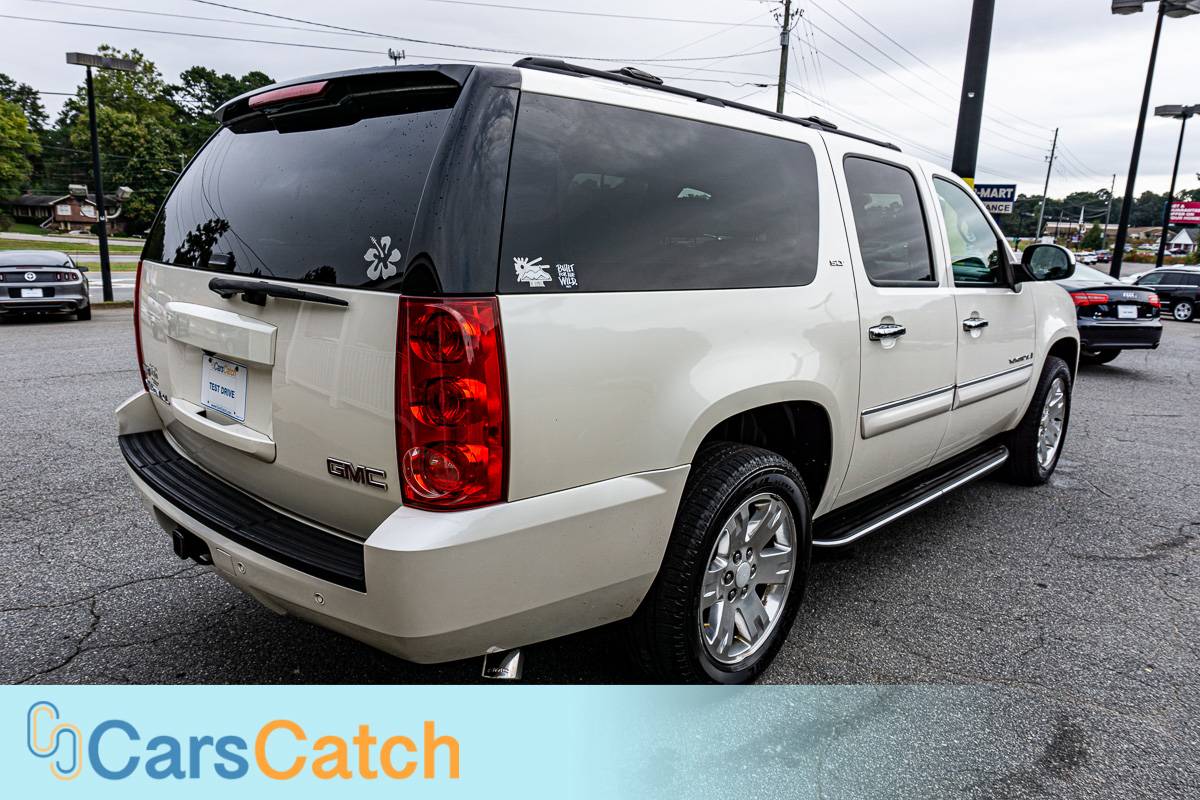 CARSCATCH - Used vehicle - SUV GMC YUKON XL 2008