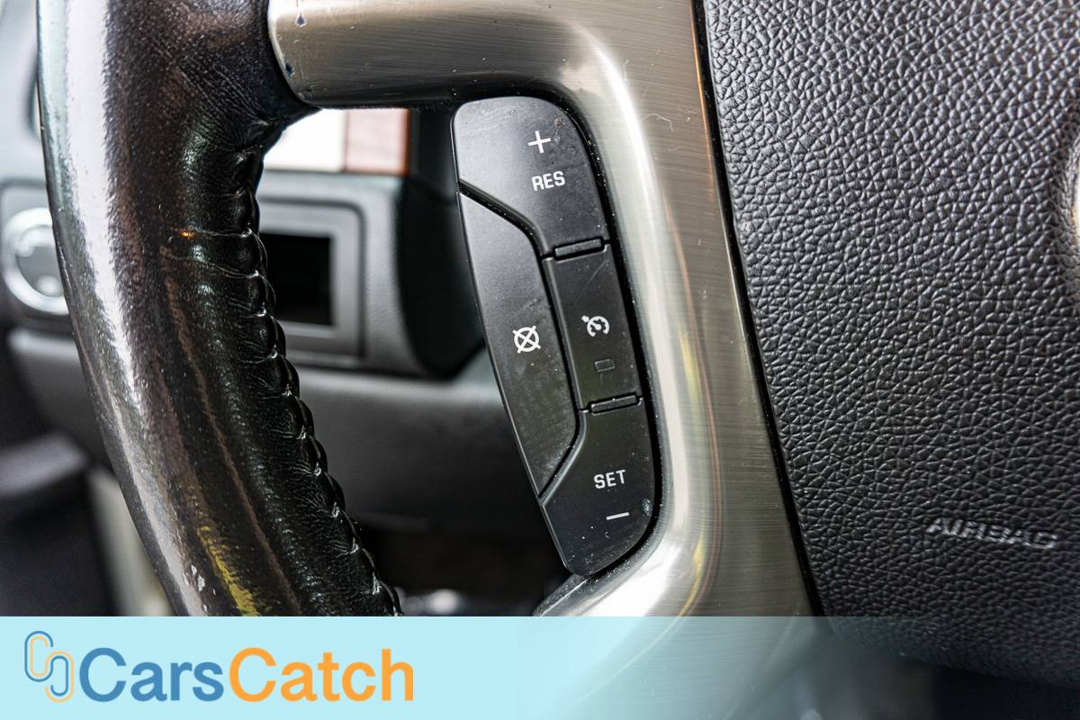 CARSCATCH - Used vehicle - SUV GMC YUKON XL 2008