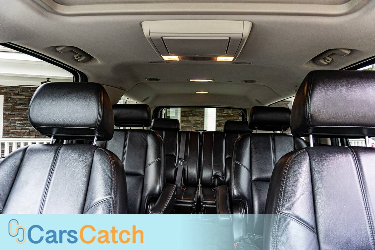 CARSCATCH - Used vehicle - SUV GMC YUKON XL 2008