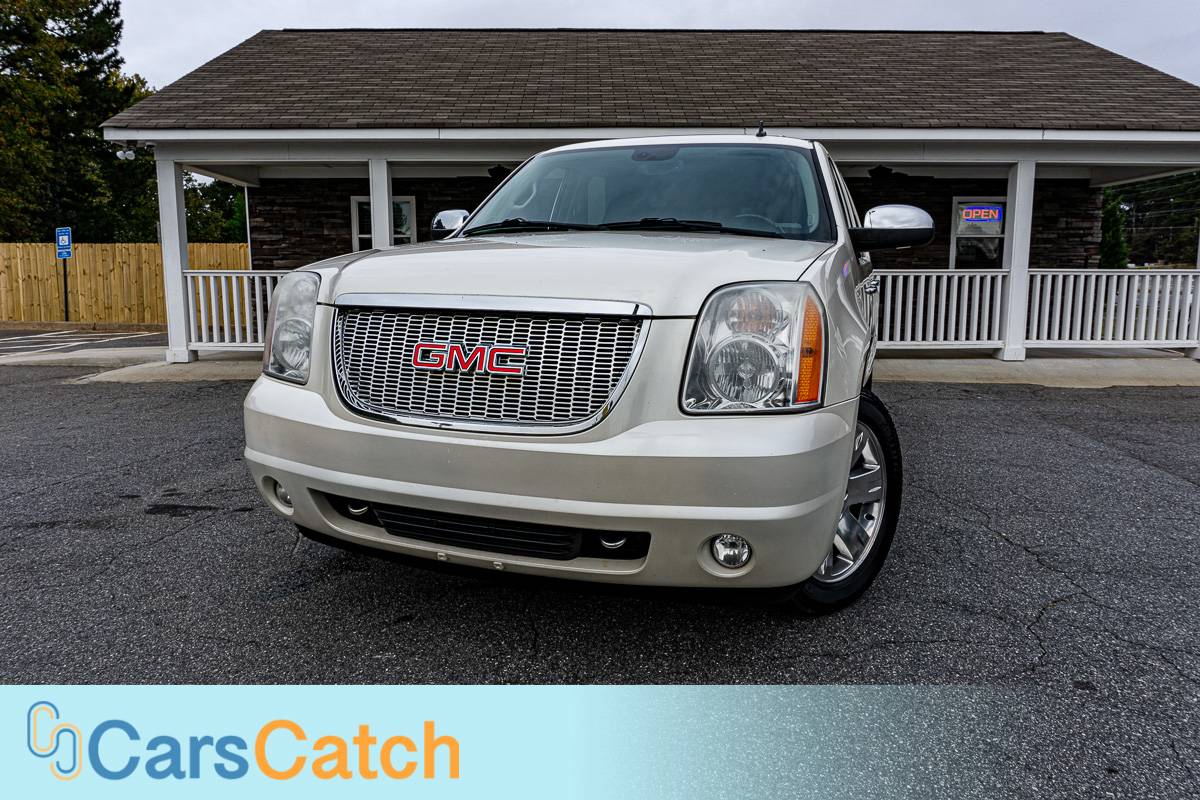 CARSCATCH - Used vehicle - SUV GMC YUKON XL 2008