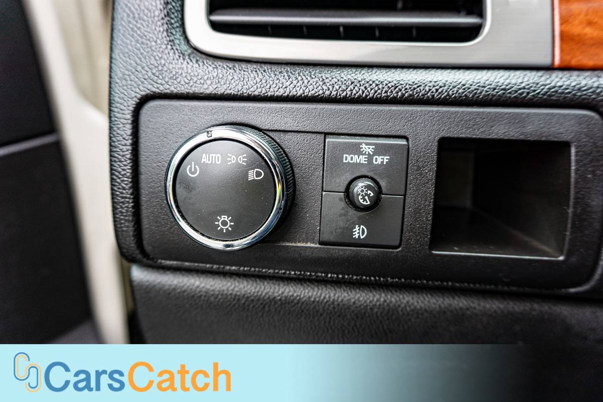 CARSCATCH - Used vehicle - SUV GMC YUKON XL 2008