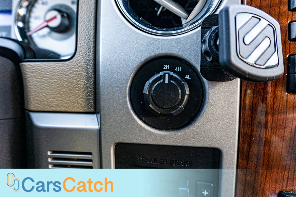 CARSCATCH - Used vehicle - Truck FORD F-150 2010