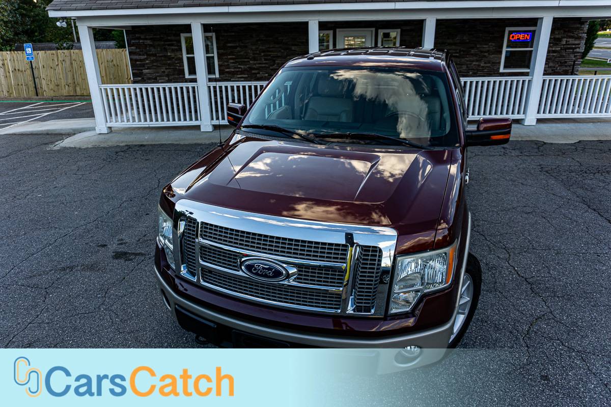 CARSCATCH - Used vehicle - Truck FORD F-150 2010