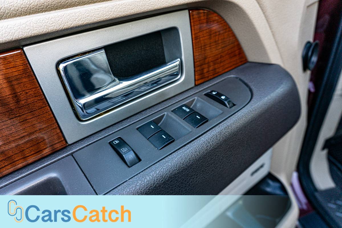 CARSCATCH - Used vehicle - Truck FORD F-150 2010