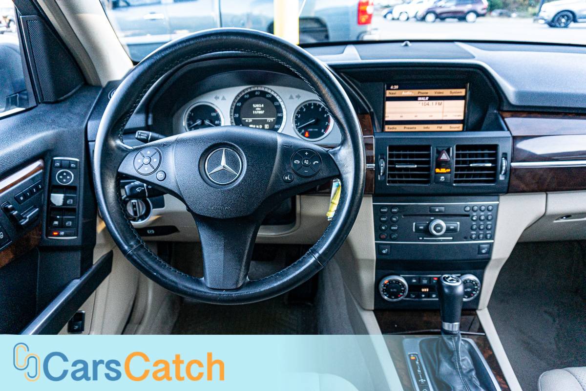 CARSCATCH - Used vehicle - SUV MERCEDES-BENZ GLK-CLASS 2012