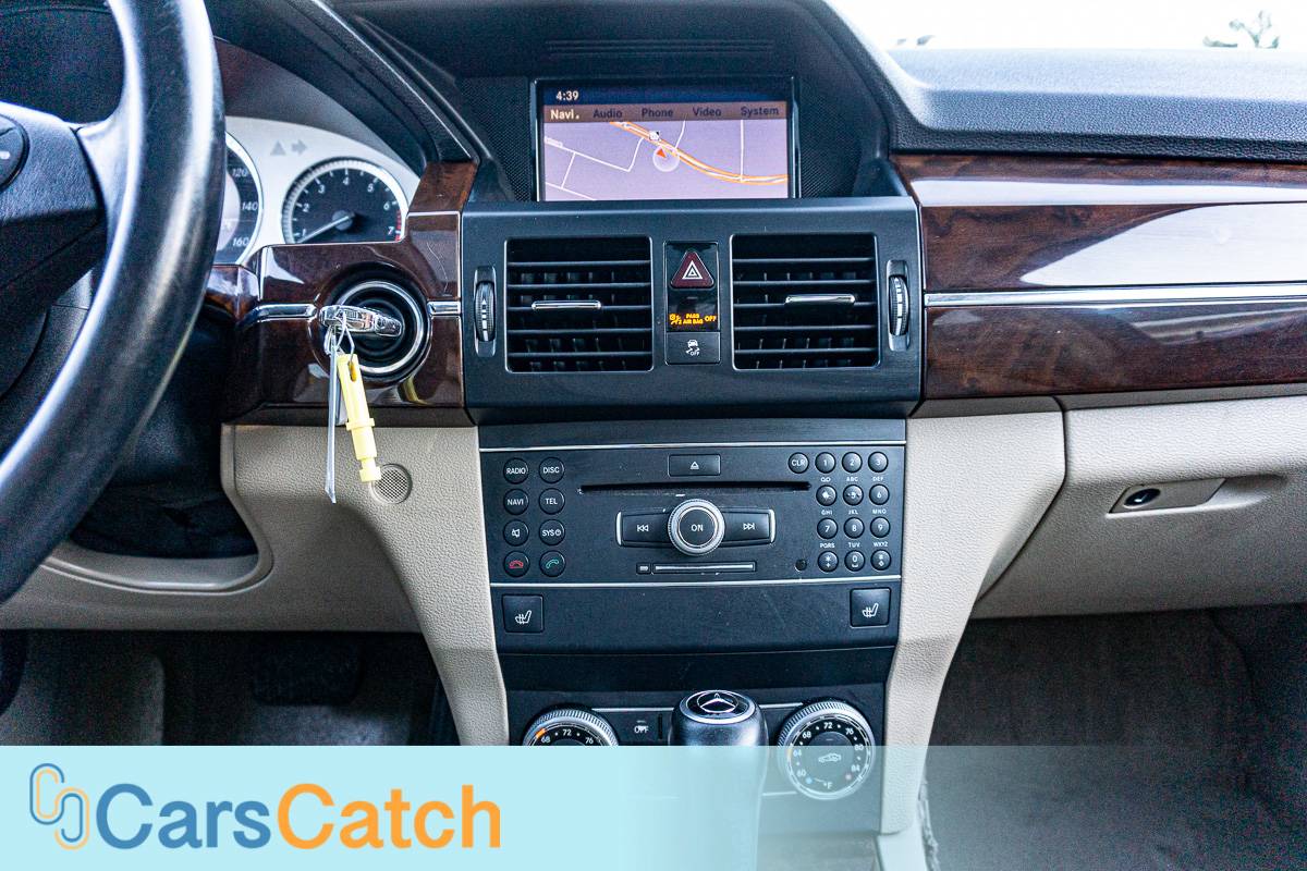 CARSCATCH - Used vehicle - SUV MERCEDES-BENZ GLK-CLASS 2012