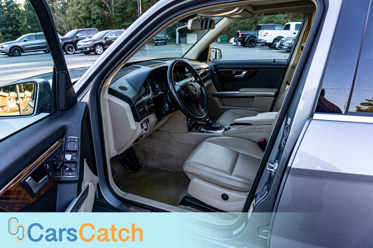 CARSCATCH - Used vehicle - SUV MERCEDES-BENZ GLK-CLASS 2012