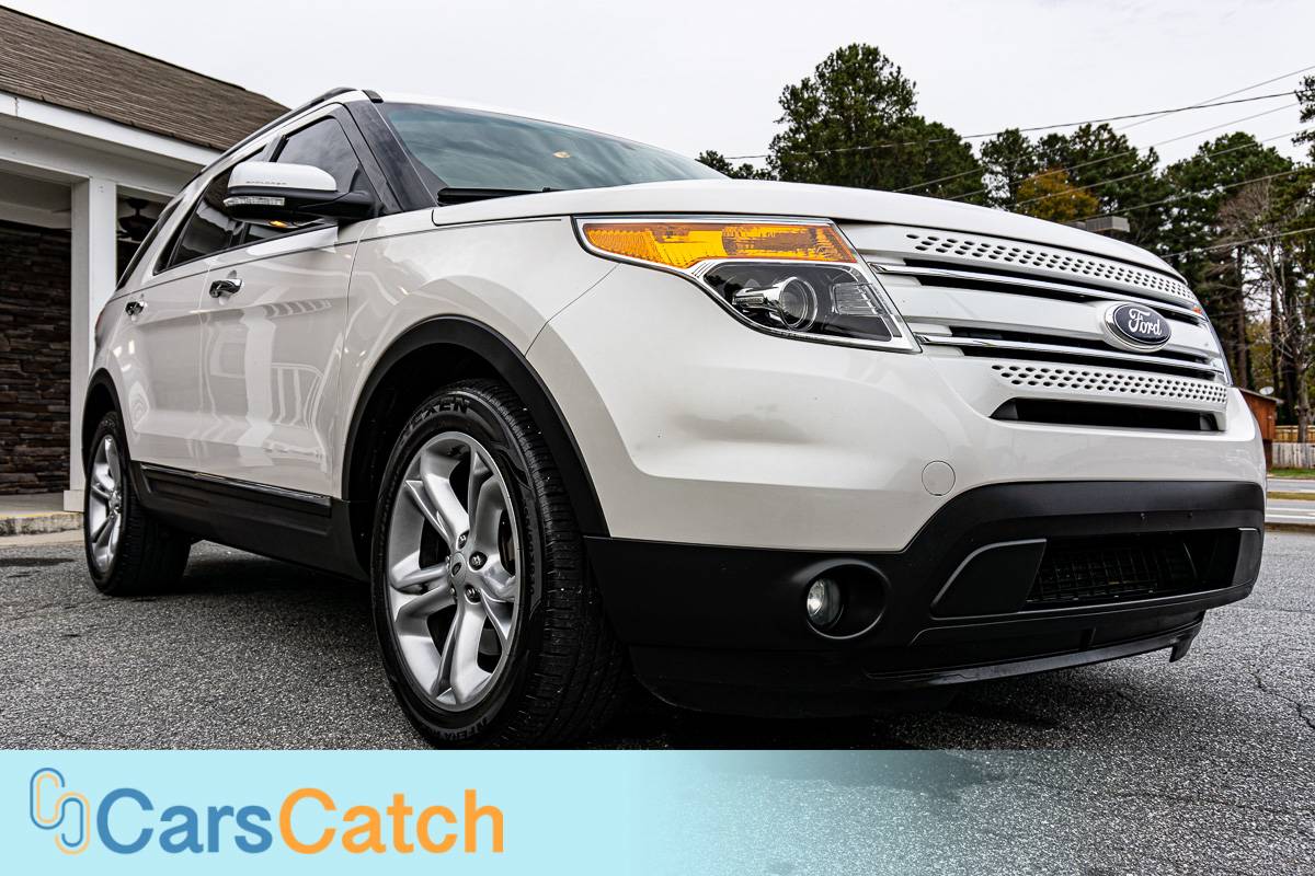 CARSCATCH - Used vehicle - SUV FORD EXPLORER 2015
