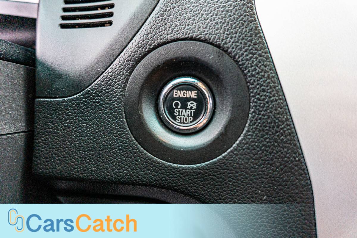 CARSCATCH - Used vehicle - SUV FORD EXPLORER 2015