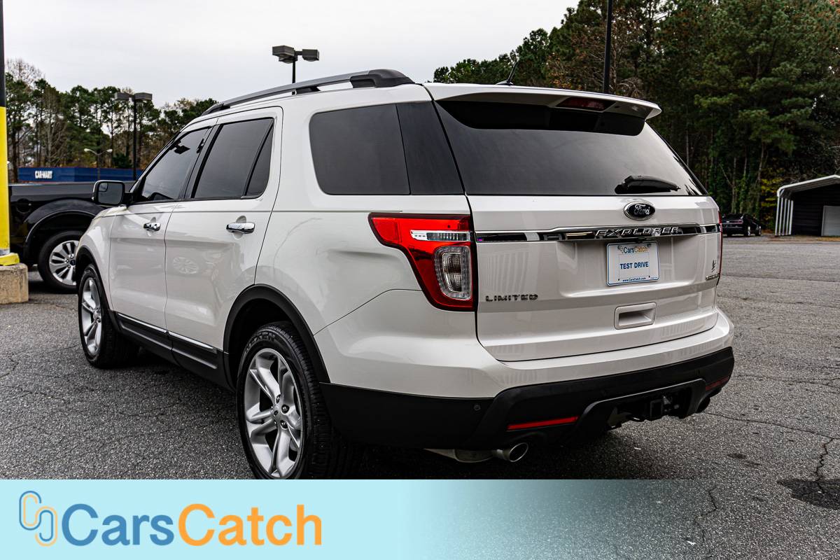 CARSCATCH - Used vehicle - SUV FORD EXPLORER 2015