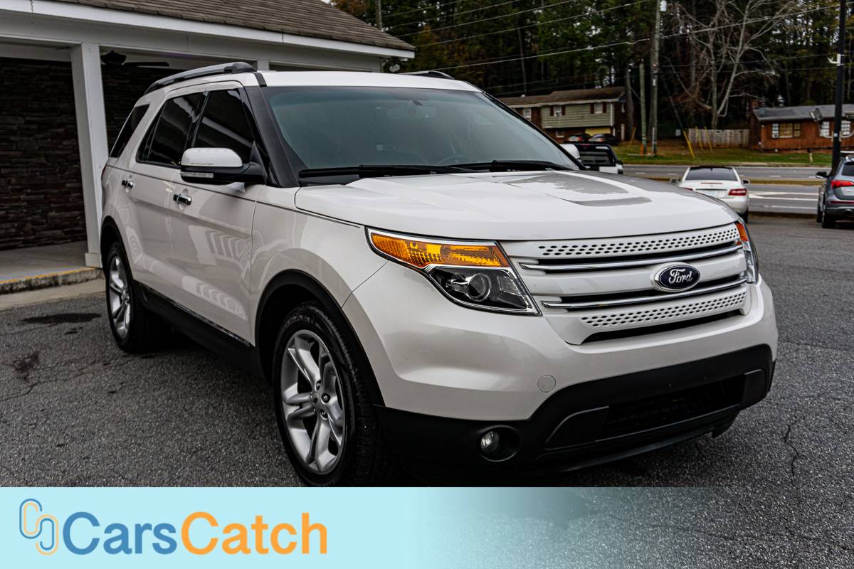 CARSCATCH - Used vehicle - SUV FORD EXPLORER 2015