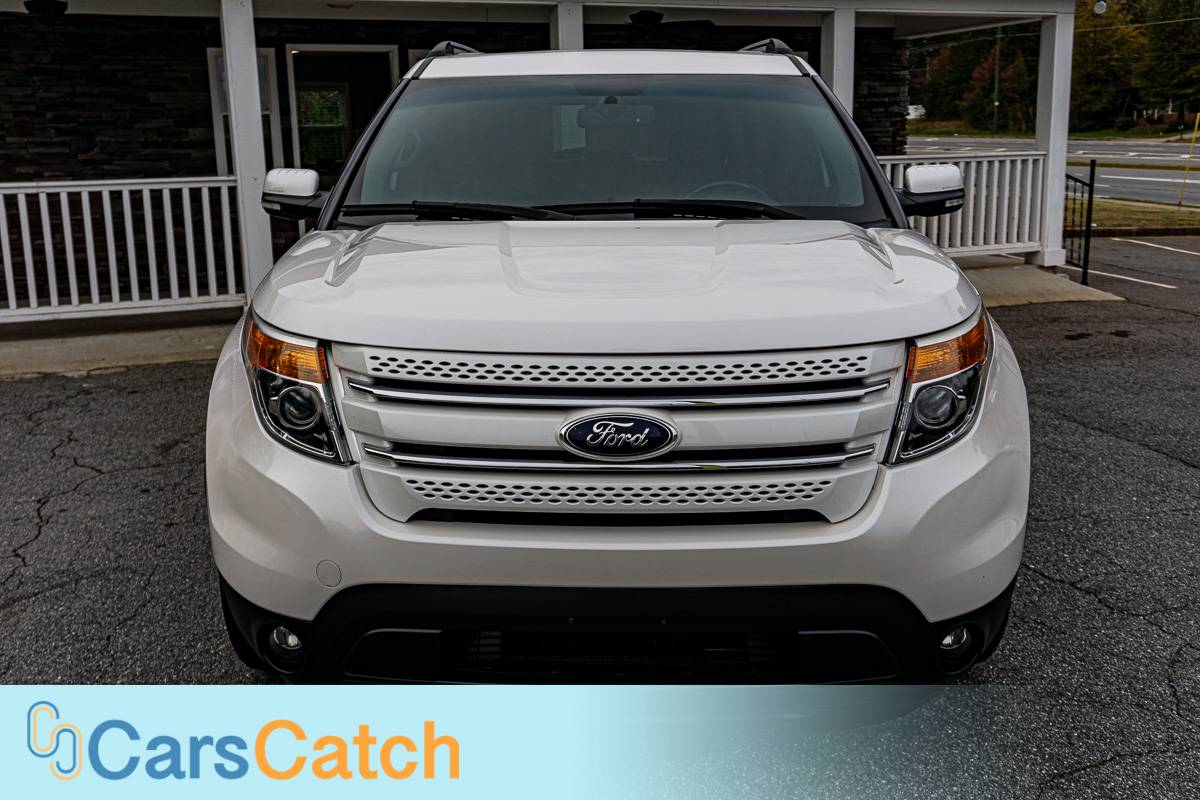 CARSCATCH - Used vehicle - SUV FORD EXPLORER 2015