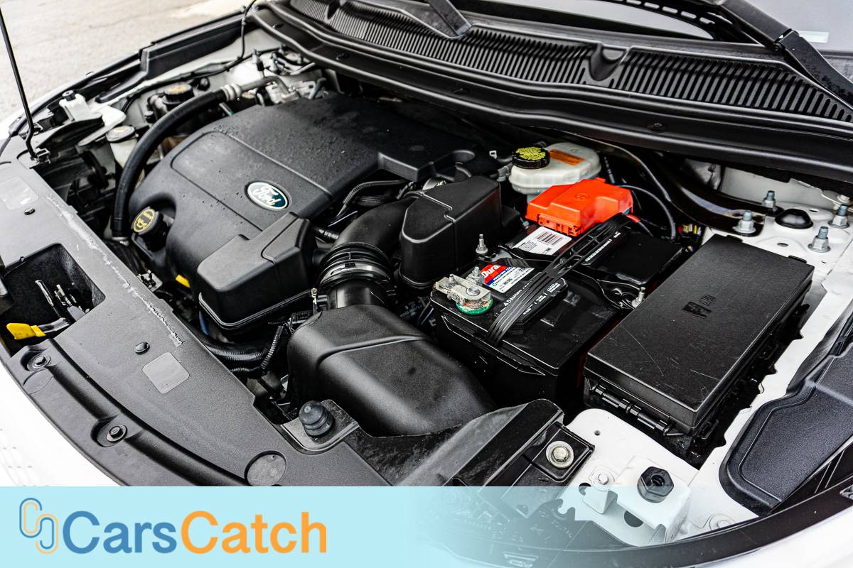 CARSCATCH - Used vehicle - SUV FORD EXPLORER 2015