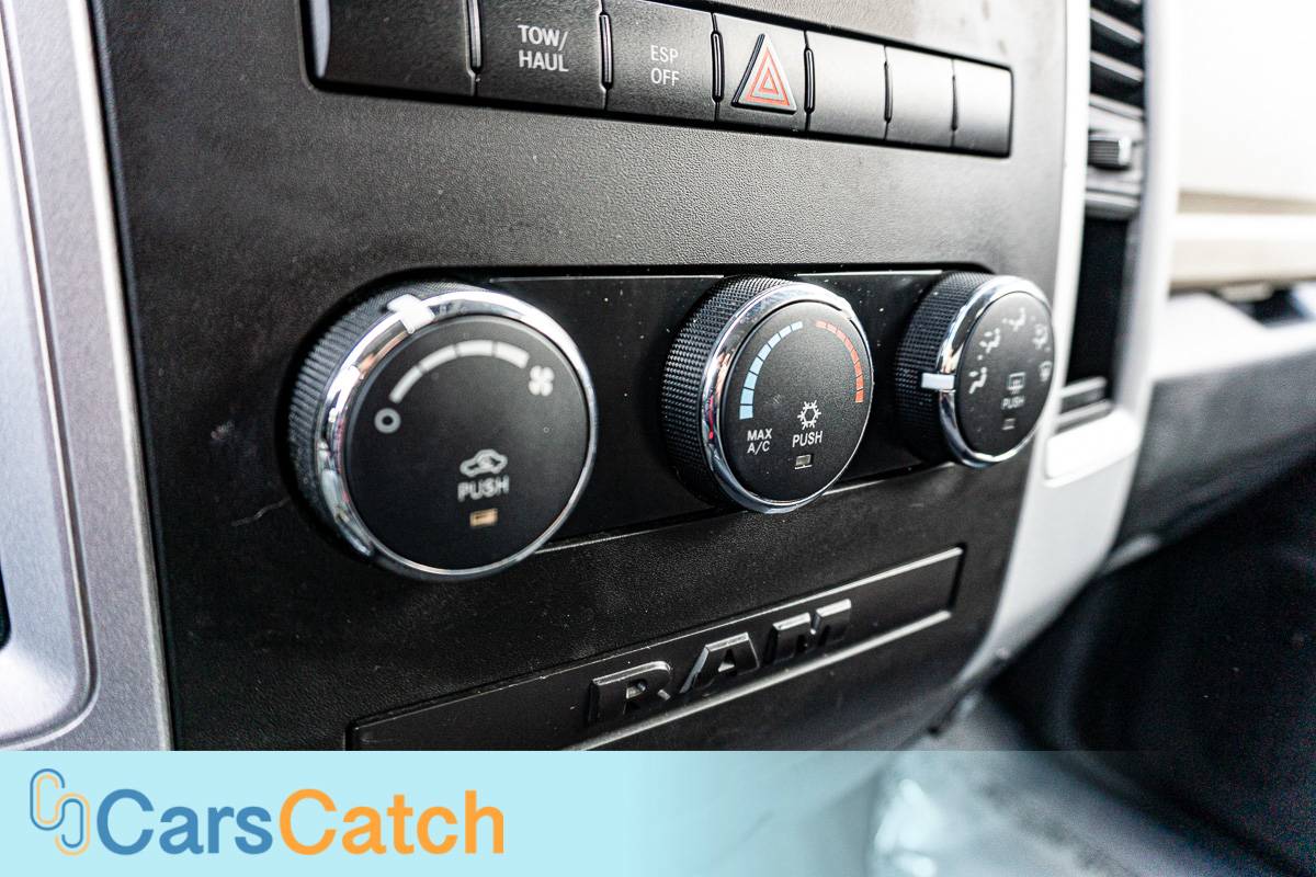 CARSCATCH - Used vehicle - Truck DODGE RAM 1500 2010