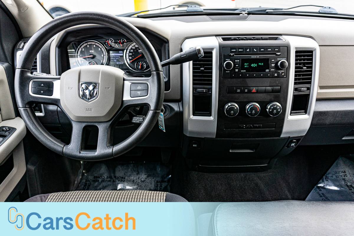 CARSCATCH - Used vehicle - Truck DODGE RAM 1500 2010