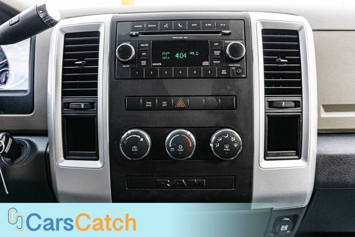 CARSCATCH - Used vehicle - Truck DODGE RAM 1500 2010