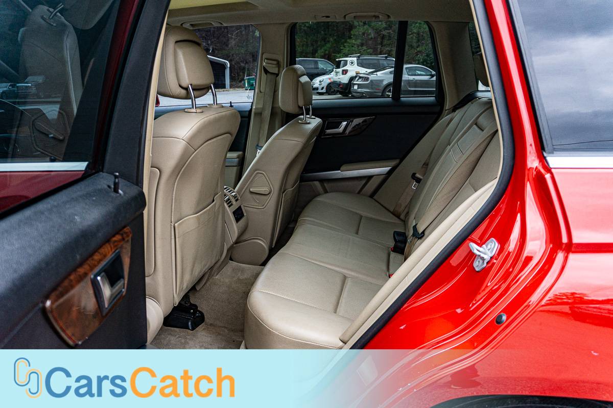 CARSCATCH - Used vehicle - SUV MERCEDES-BENZ GLK-CLASS 2012