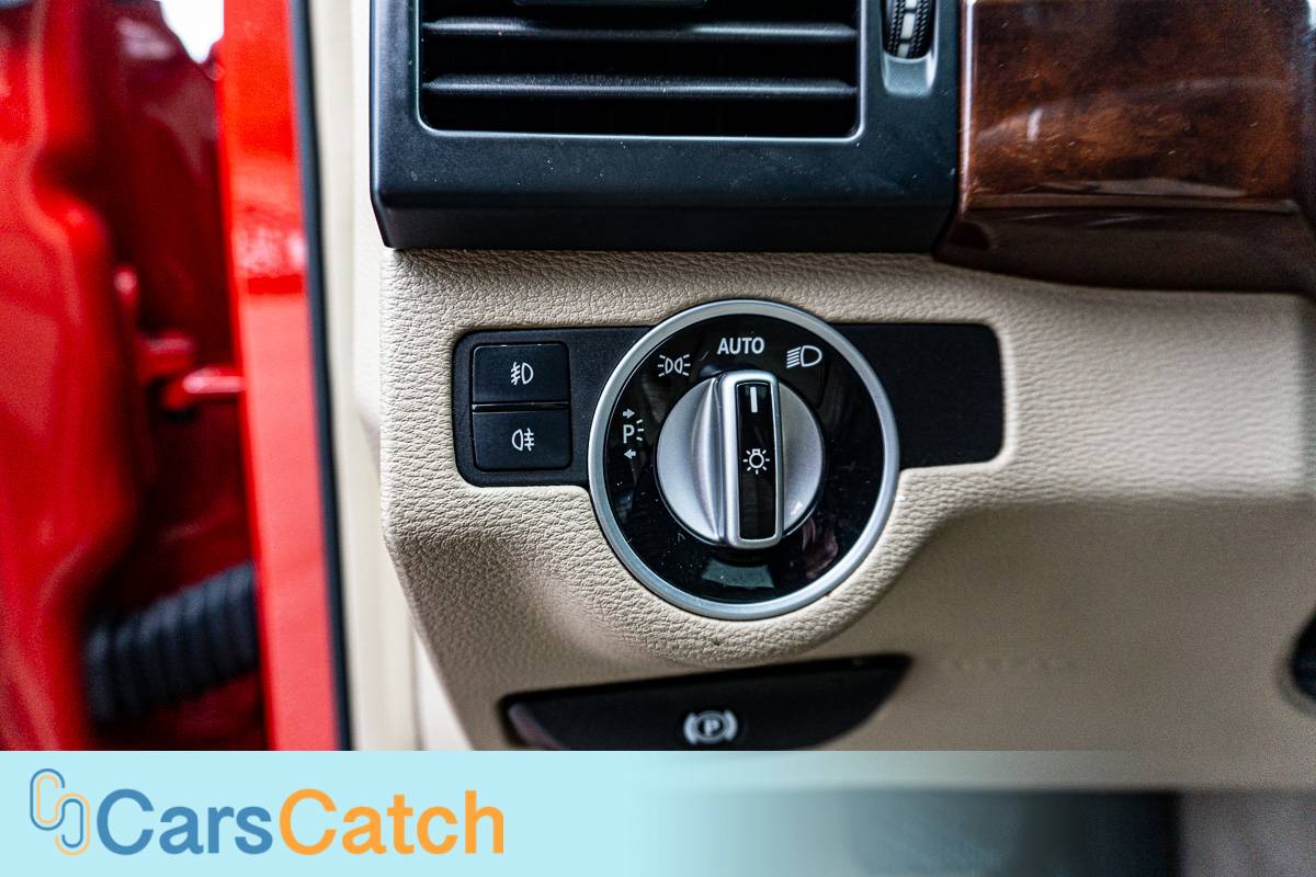 CARSCATCH - Used vehicle - SUV MERCEDES-BENZ GLK-CLASS 2012