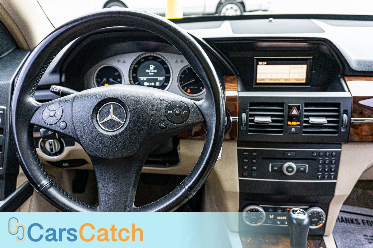 CARSCATCH - Used vehicle - SUV MERCEDES-BENZ GLK-CLASS 2012