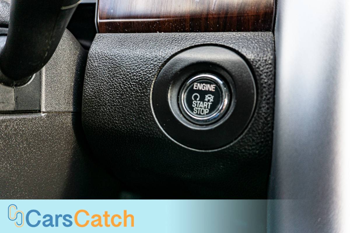 CARSCATCH - Used vehicle - SUV FORD EDGE 2013