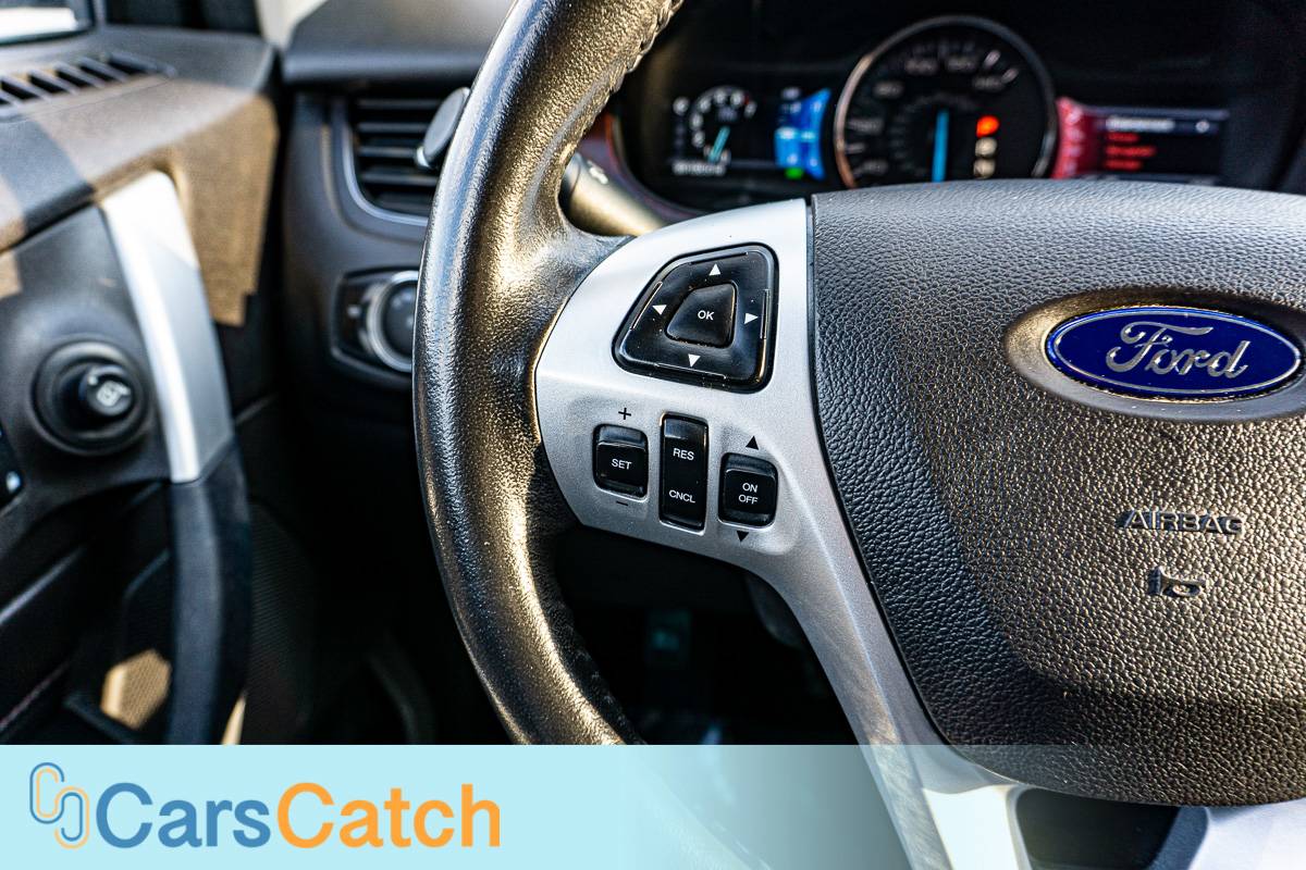 CARSCATCH - Used vehicle - SUV FORD EDGE 2013