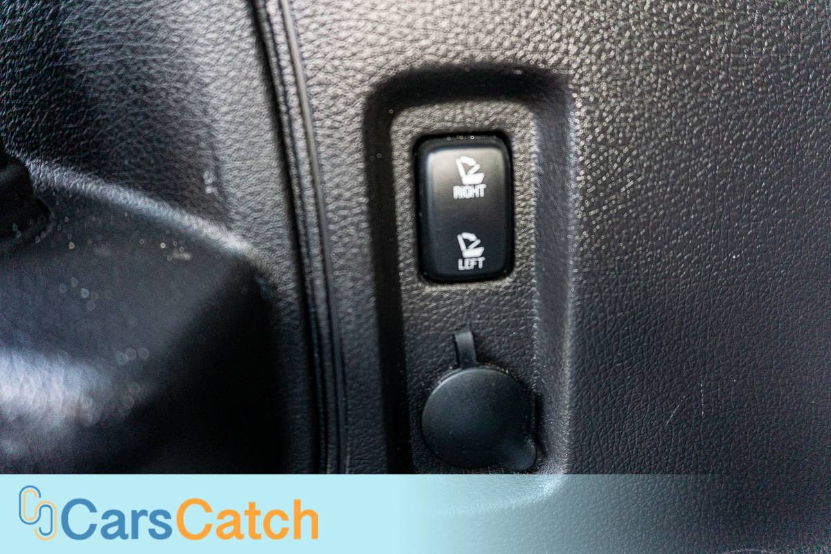 CARSCATCH - Used vehicle - SUV FORD EDGE 2013