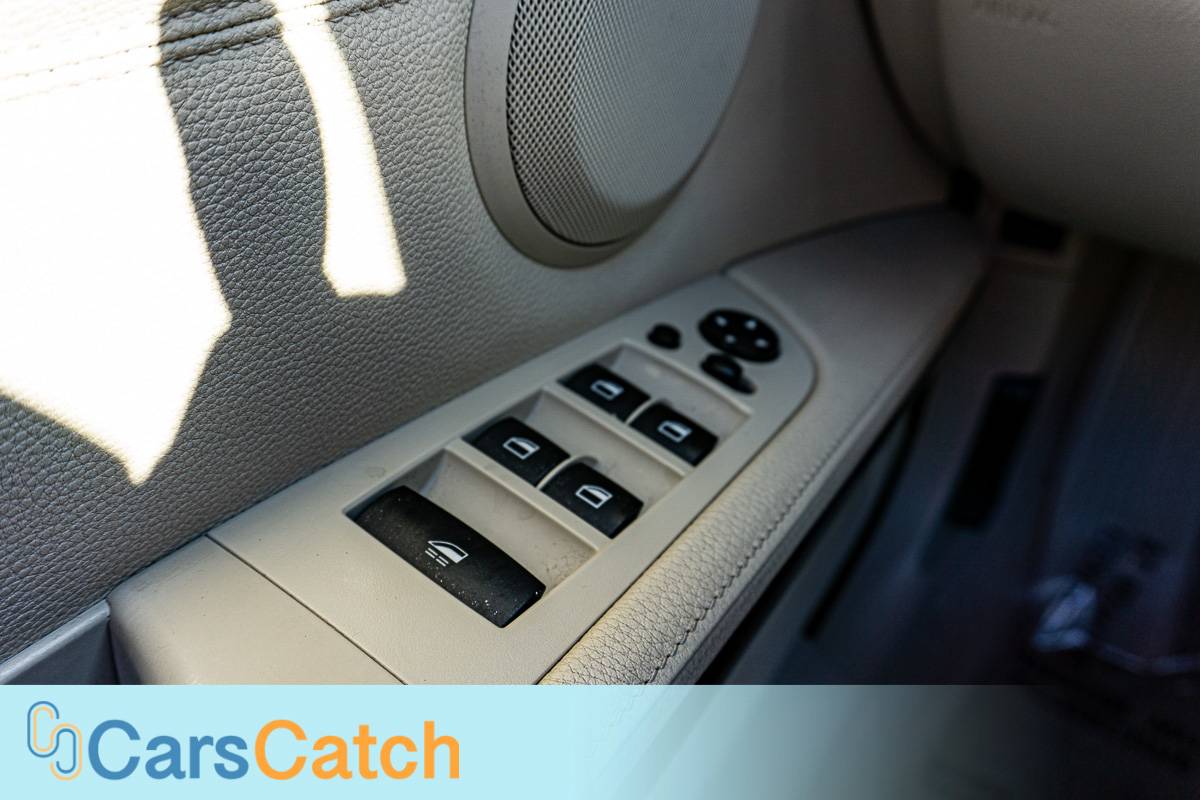 CARSCATCH - Used vehicle - Convertible BMW 3 SERIES 2013