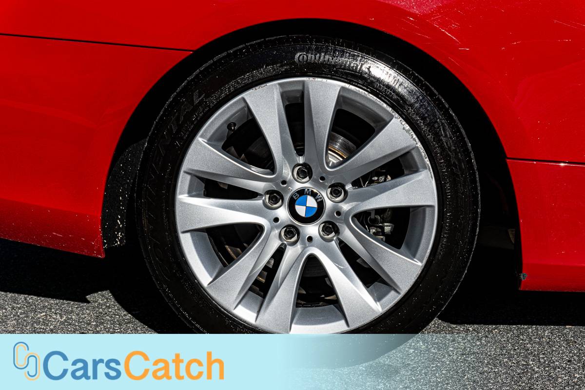 CARSCATCH - Used vehicle - Convertible BMW 3 SERIES 2013