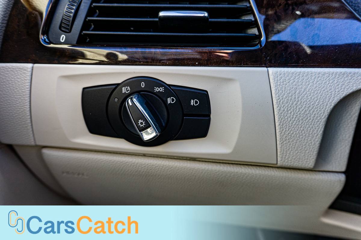 CARSCATCH - Used vehicle - Convertible BMW 3 SERIES 2013