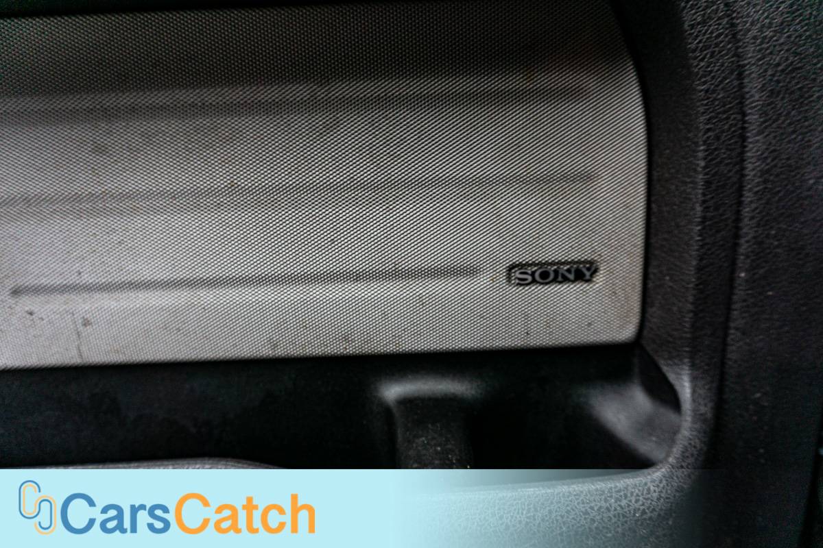 CARSCATCH - Used vehicle - Truck FORD F-150 2012