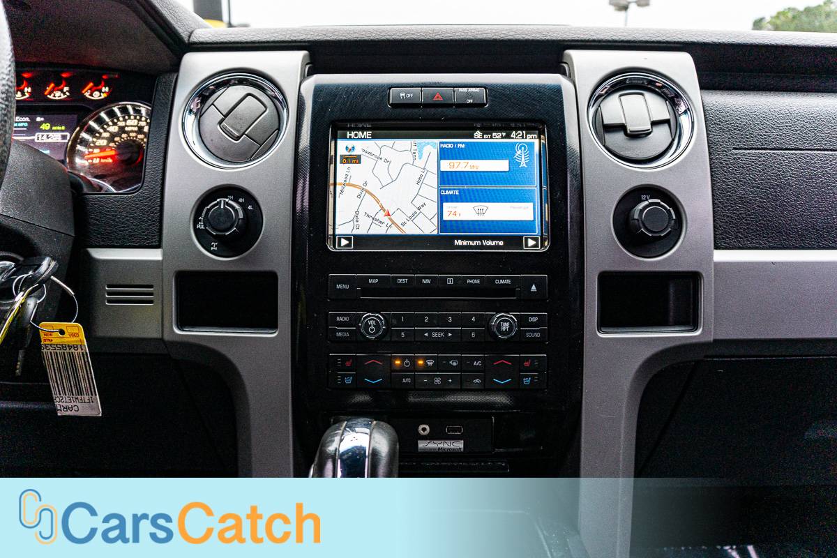 CARSCATCH - Used vehicle - Truck FORD F-150 2012