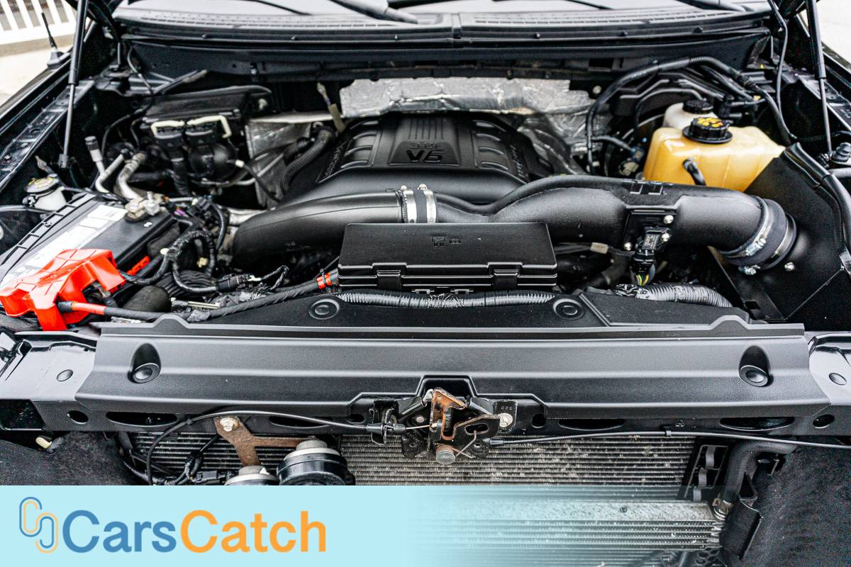 CARSCATCH - Used vehicle - Truck FORD F-150 2012