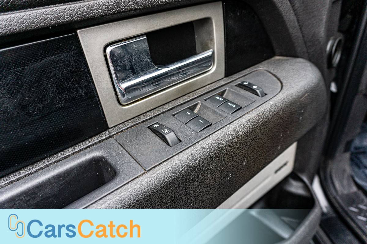 CARSCATCH - Used vehicle - Truck FORD F-150 2012