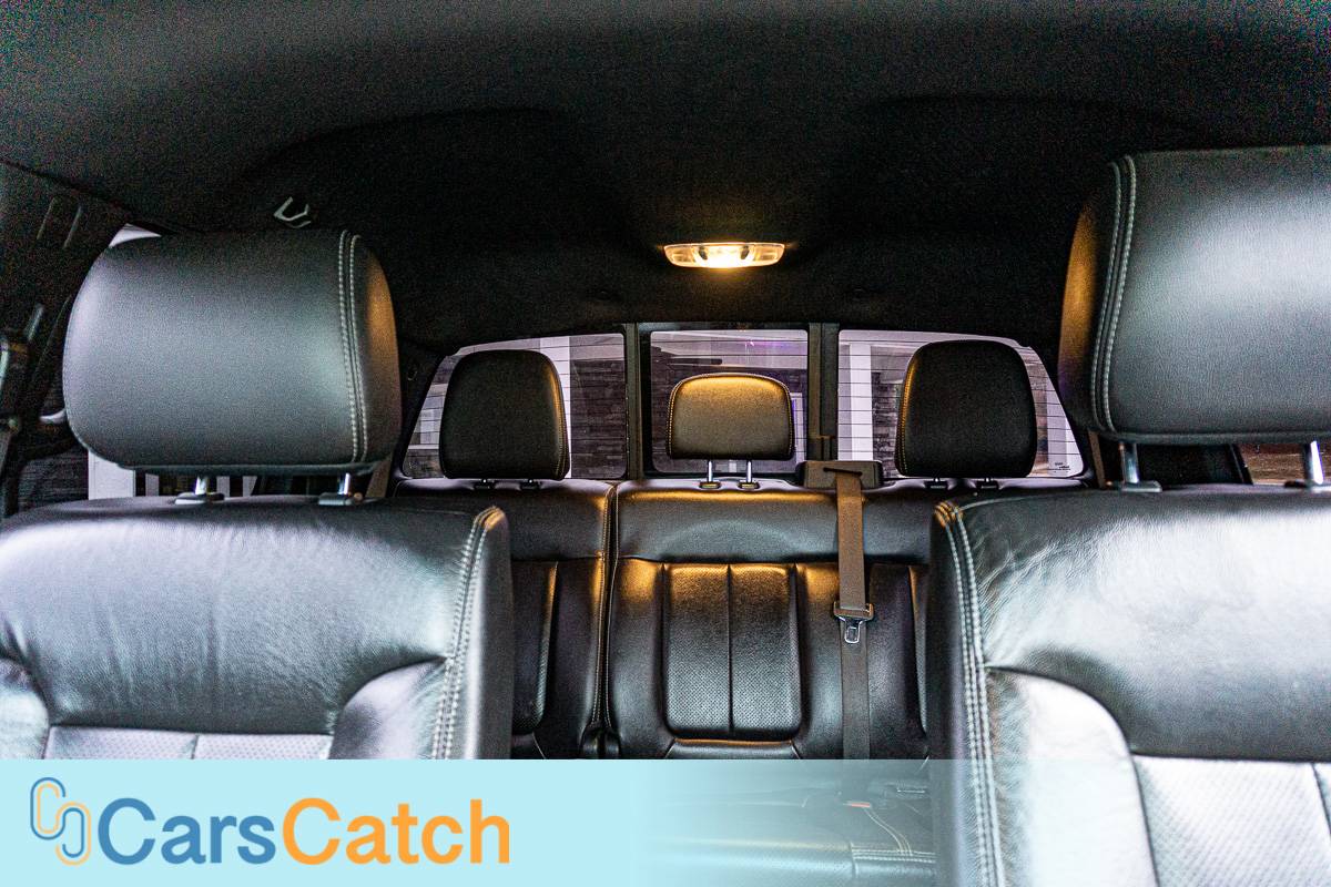 CARSCATCH - Used vehicle - Truck FORD F-150 2012