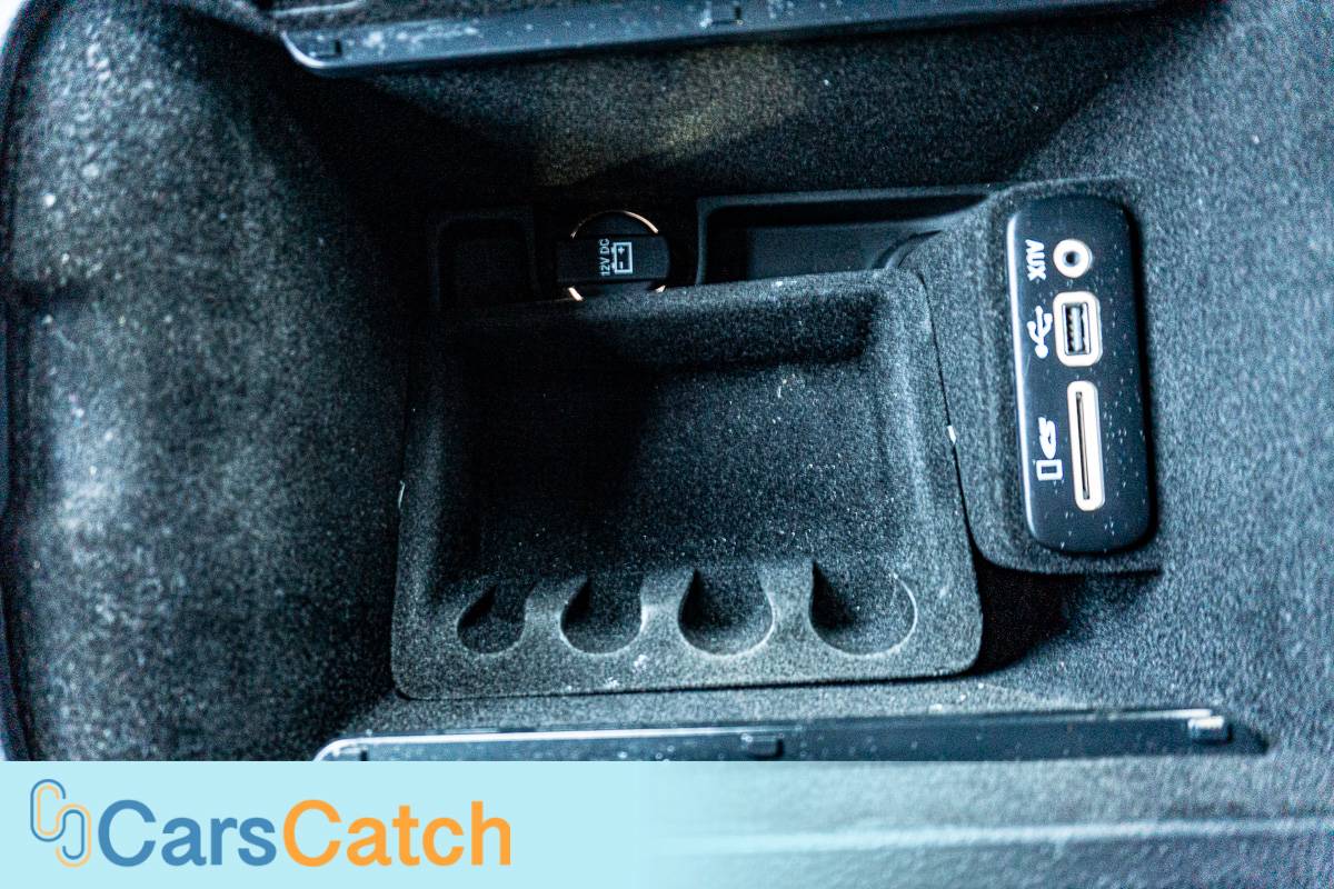 CARSCATCH - Used vehicle - Sedan DODGE CHARGER 2016