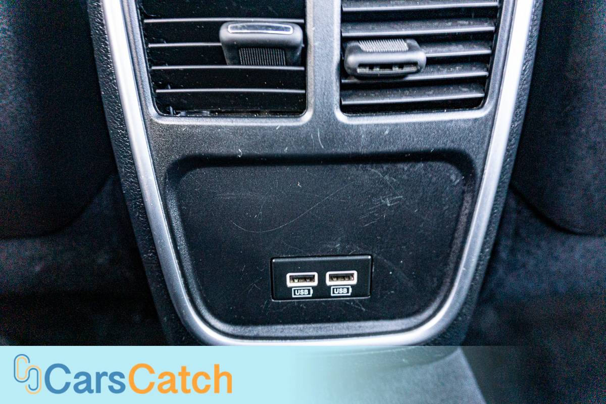 CARSCATCH - Used vehicle - Sedan DODGE CHARGER 2016