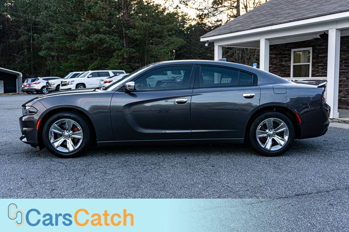 CARSCATCH - Used vehicle - Sedan DODGE CHARGER 2016
