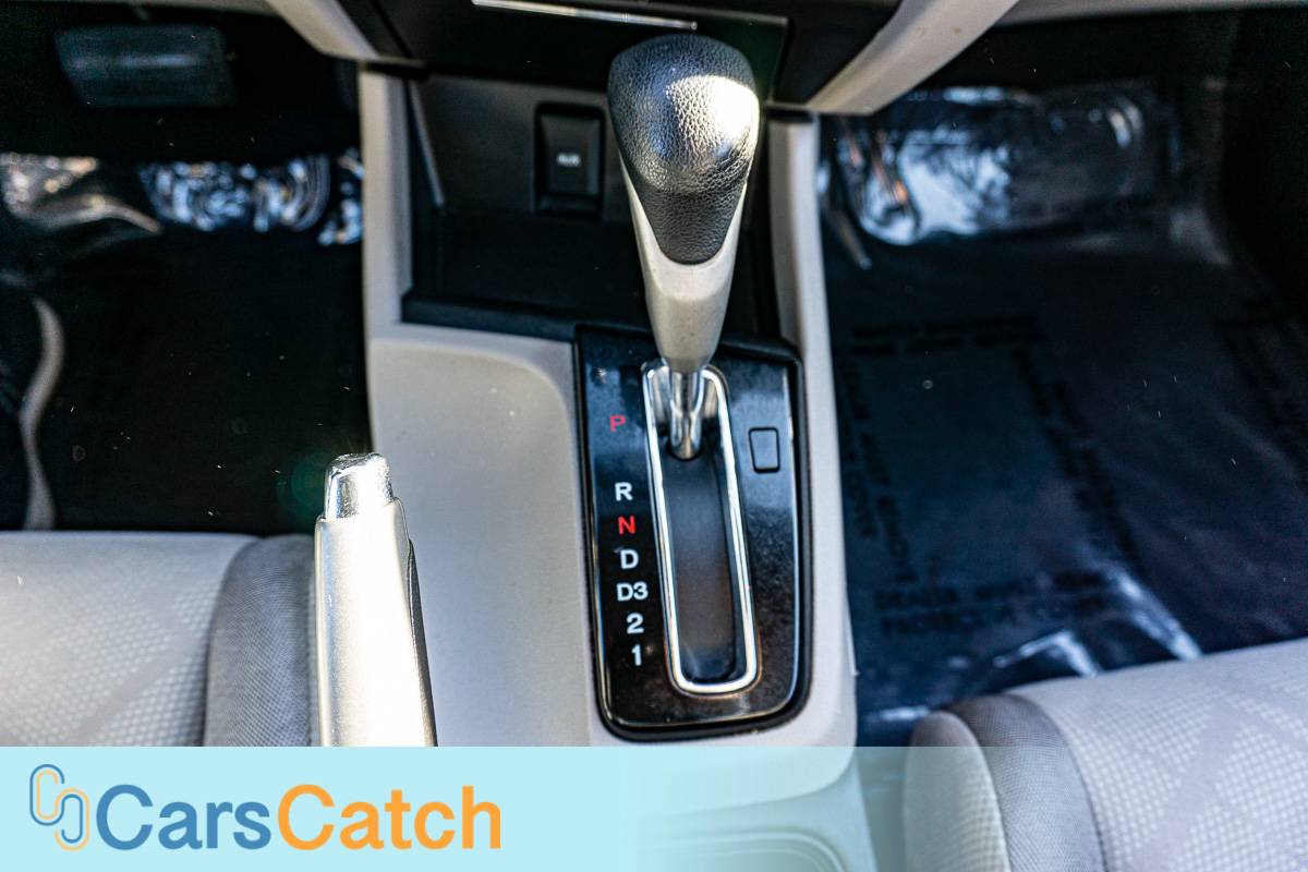 CARSCATCH - Used vehicle - Coupe HONDA CIVIC CPE 2013