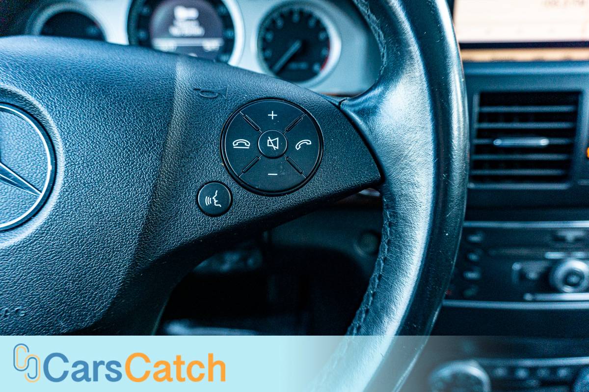 CARSCATCH - Used vehicle - SUV MERCEDES-BENZ GLK-CLASS 2012