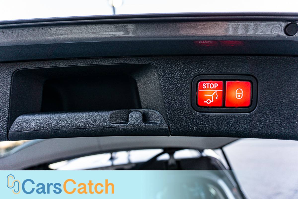 CARSCATCH - Used vehicle - SUV MERCEDES-BENZ GLK-CLASS 2012