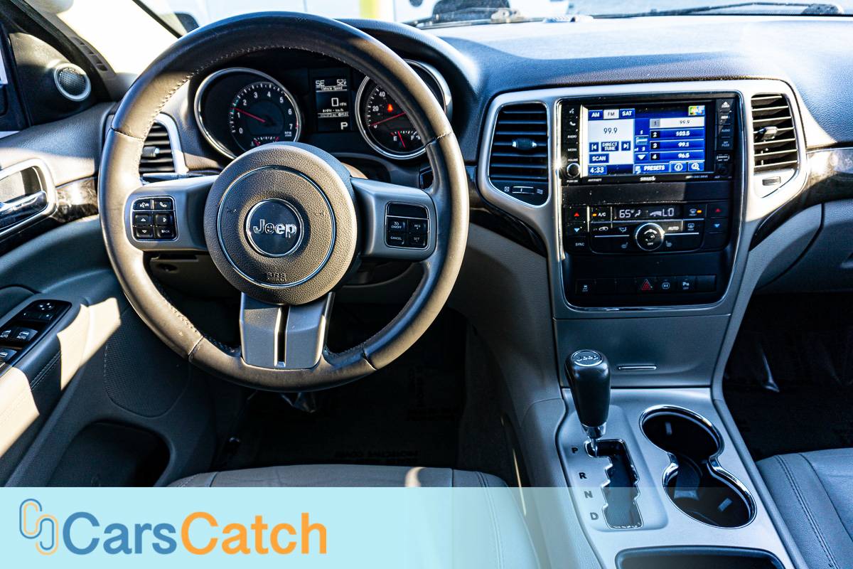 CARSCATCH - Used vehicle - SUV JEEP GRAND CHEROKEE 2012