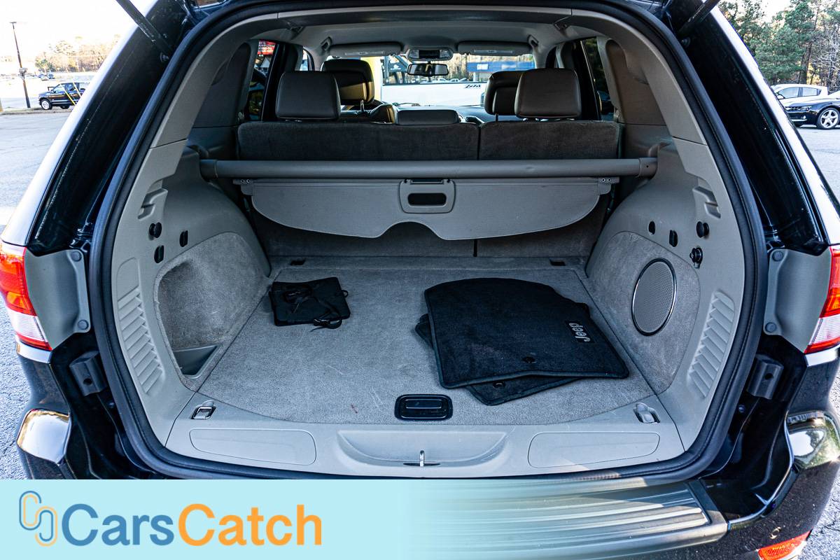 CARSCATCH - Used vehicle - SUV JEEP GRAND CHEROKEE 2012