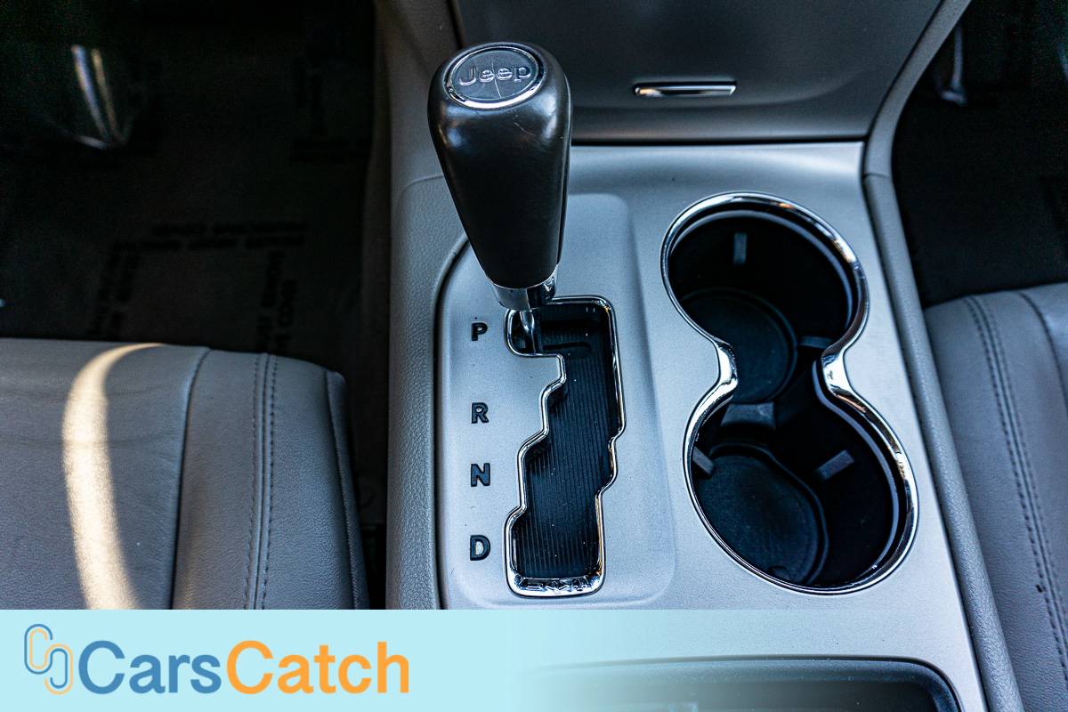 CARSCATCH - Used vehicle - SUV JEEP GRAND CHEROKEE 2012