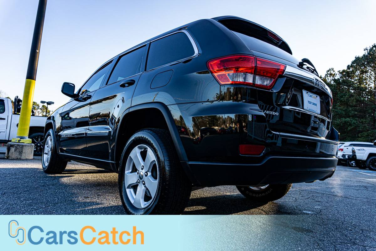 CARSCATCH - Used vehicle - SUV JEEP GRAND CHEROKEE 2012