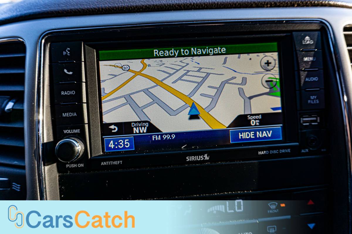 CARSCATCH - Used vehicle - SUV JEEP GRAND CHEROKEE 2012