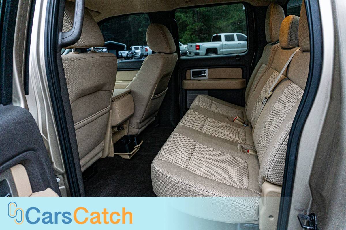 CARSCATCH - Used vehicle - Truck FORD F-150 2011